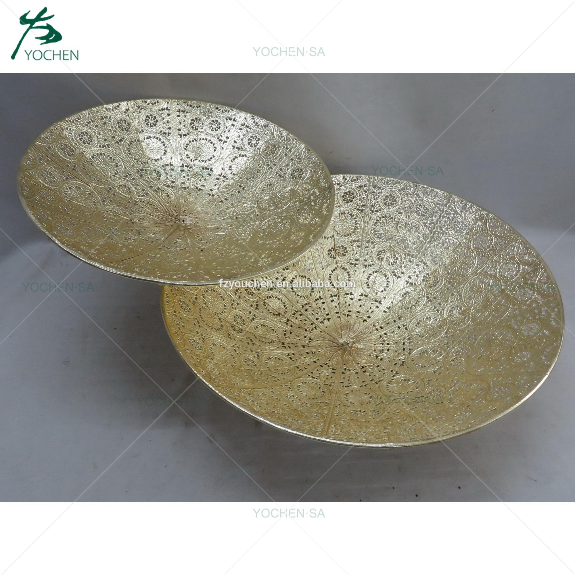 Decorative Vintage Gold Hammered Metal Candle Plate Display Tray