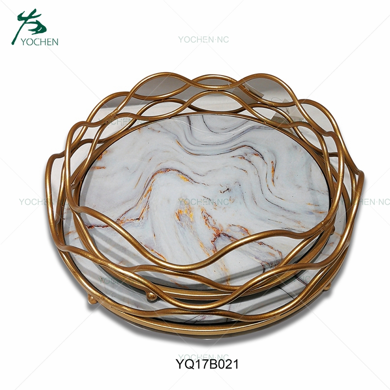 Round shape gold serving metal tray